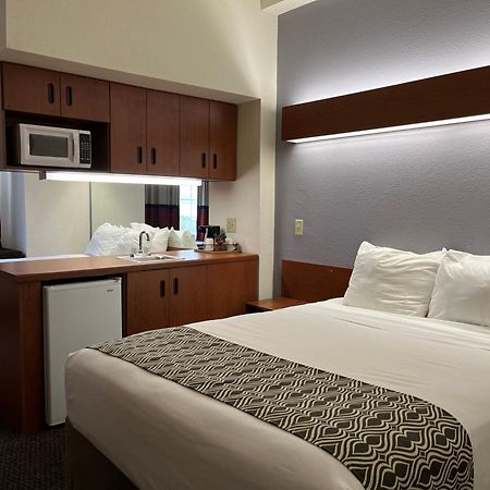 Microtel Inn And Suites By Wyndham - Lady Lake/ The Villages Εξωτερικό φωτογραφία