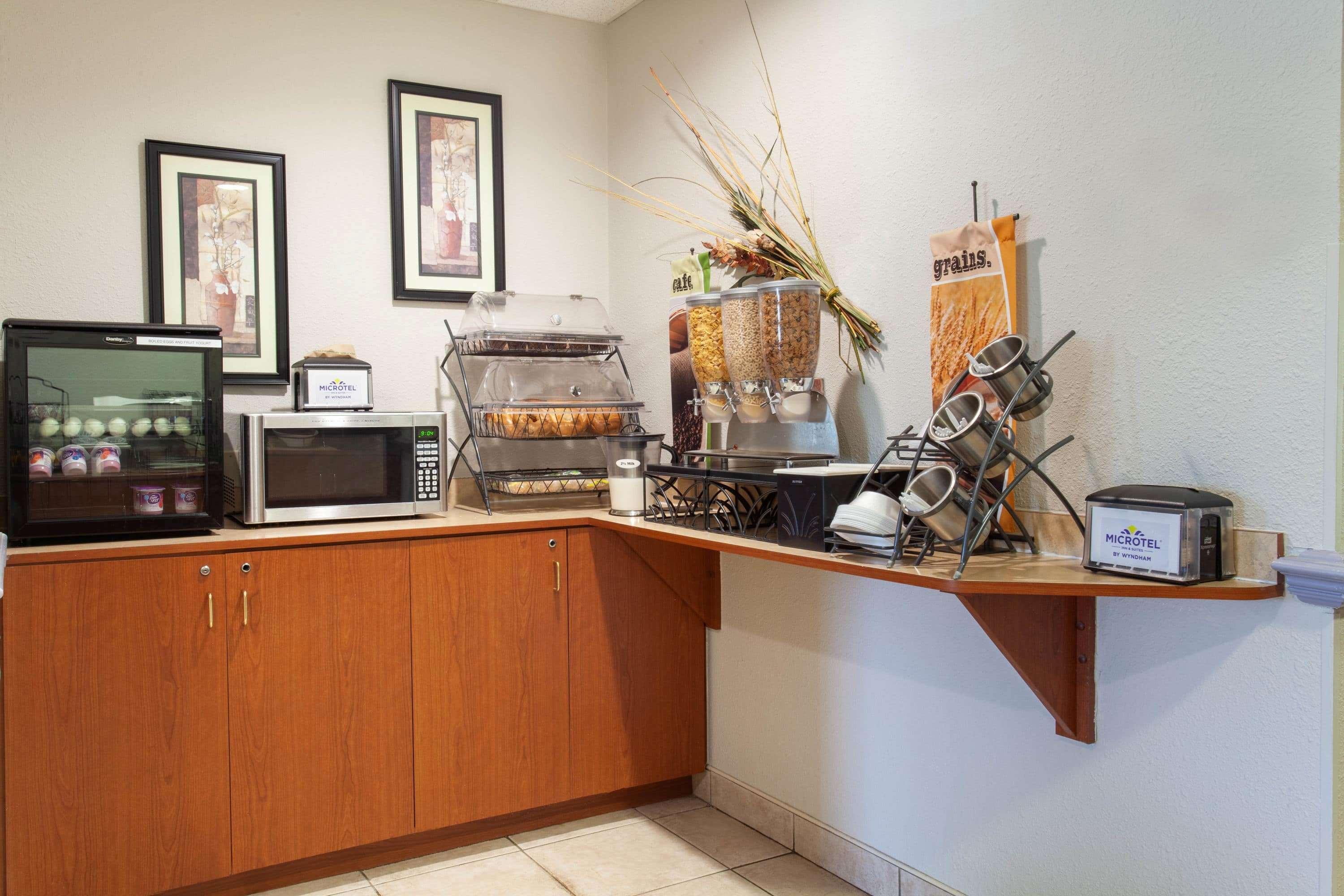 Microtel Inn And Suites By Wyndham - Lady Lake/ The Villages Εξωτερικό φωτογραφία
