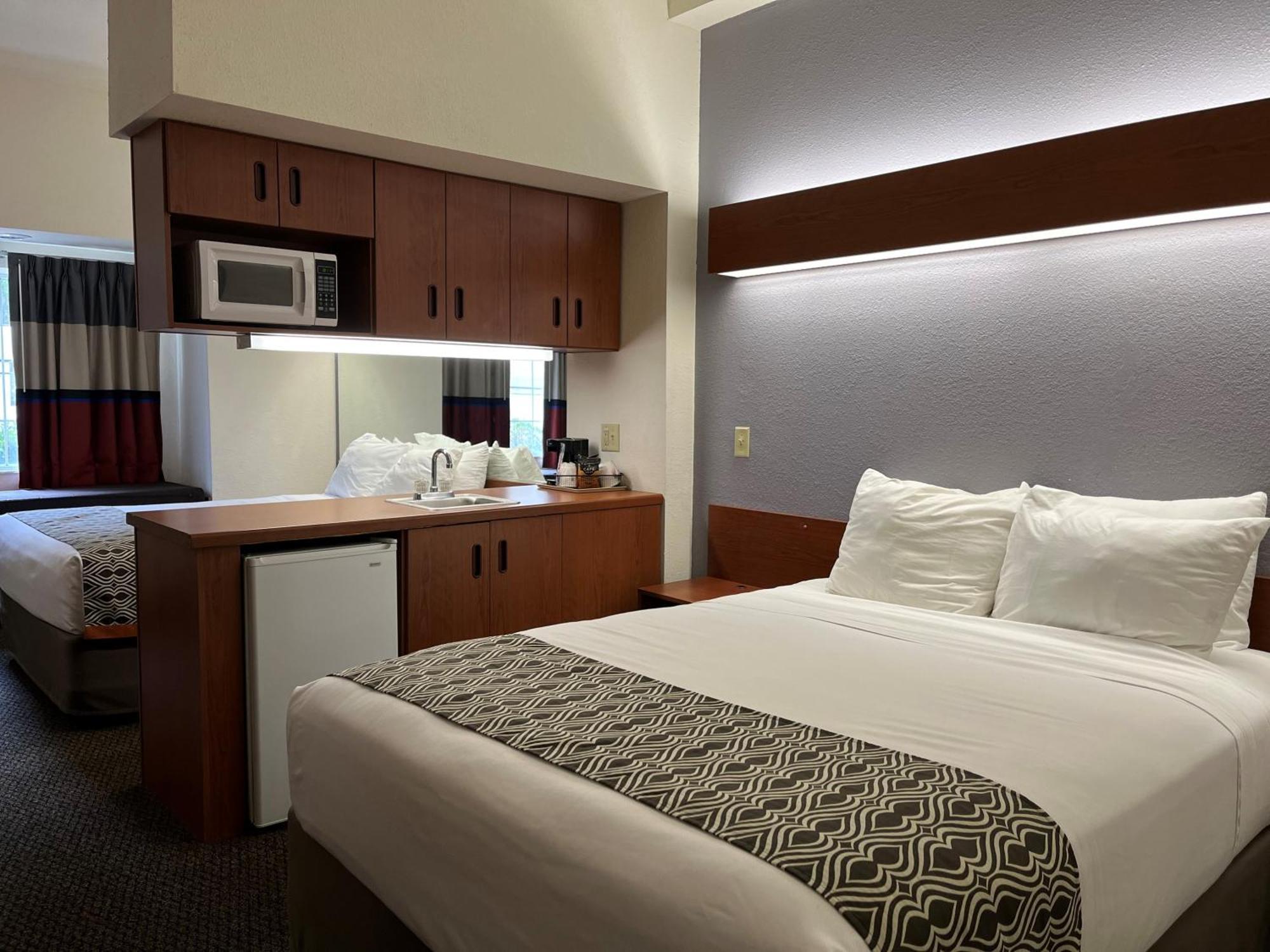 Microtel Inn And Suites By Wyndham - Lady Lake/ The Villages Εξωτερικό φωτογραφία