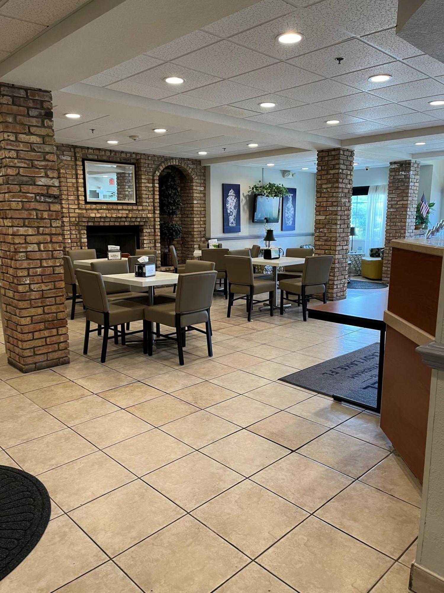 Microtel Inn And Suites By Wyndham - Lady Lake/ The Villages Εξωτερικό φωτογραφία