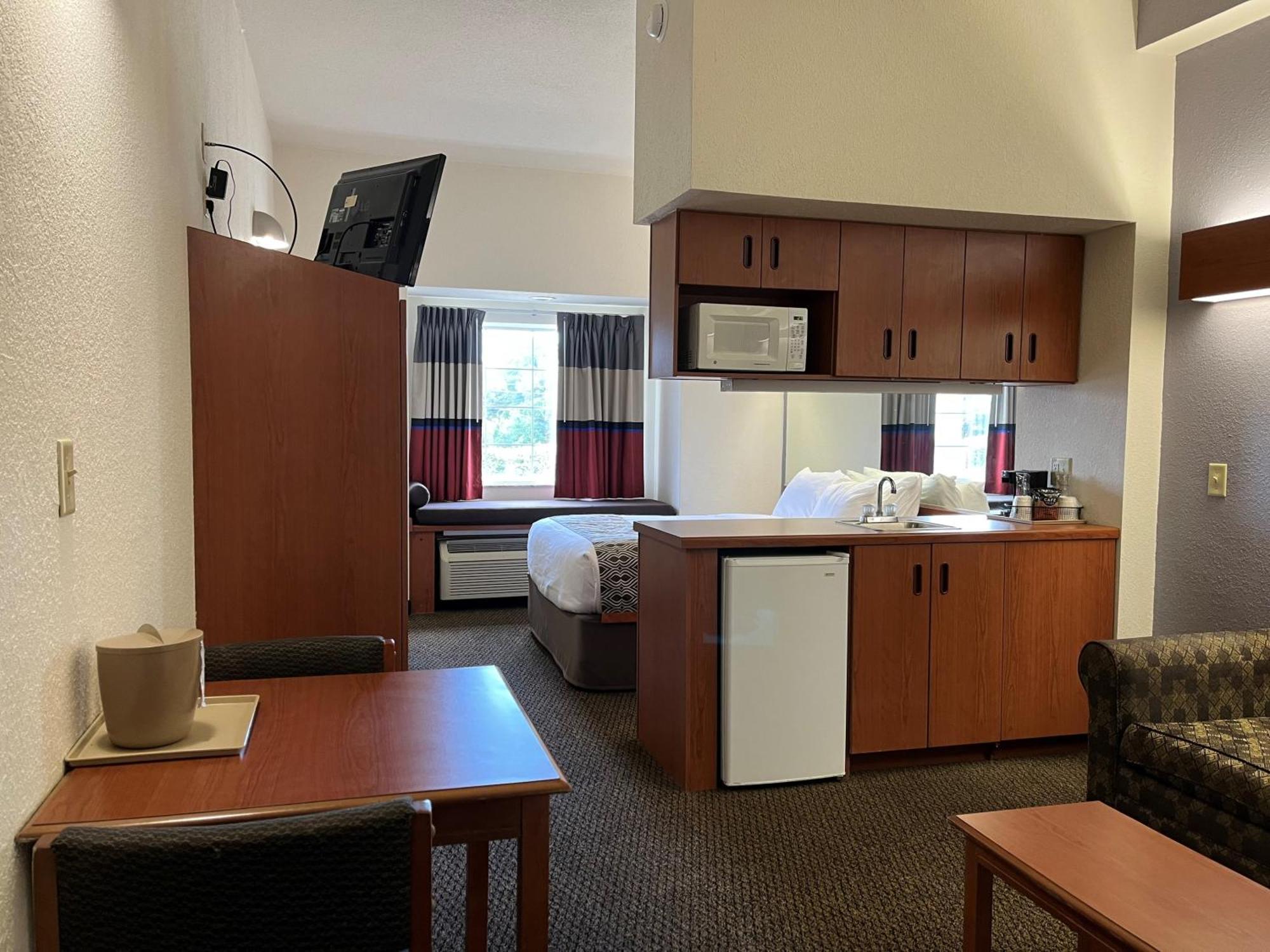 Microtel Inn And Suites By Wyndham - Lady Lake/ The Villages Εξωτερικό φωτογραφία