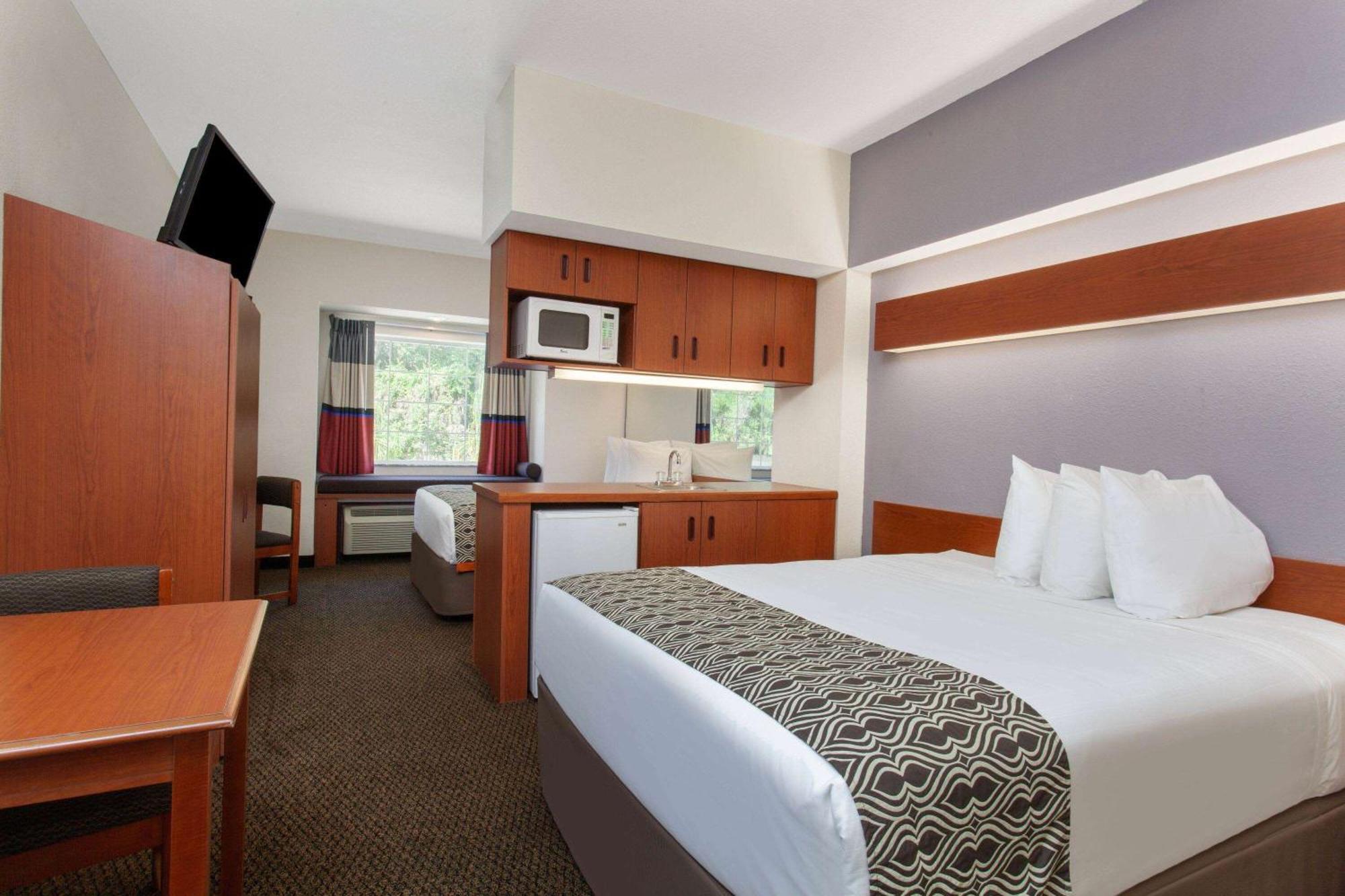 Microtel Inn And Suites By Wyndham - Lady Lake/ The Villages Εξωτερικό φωτογραφία