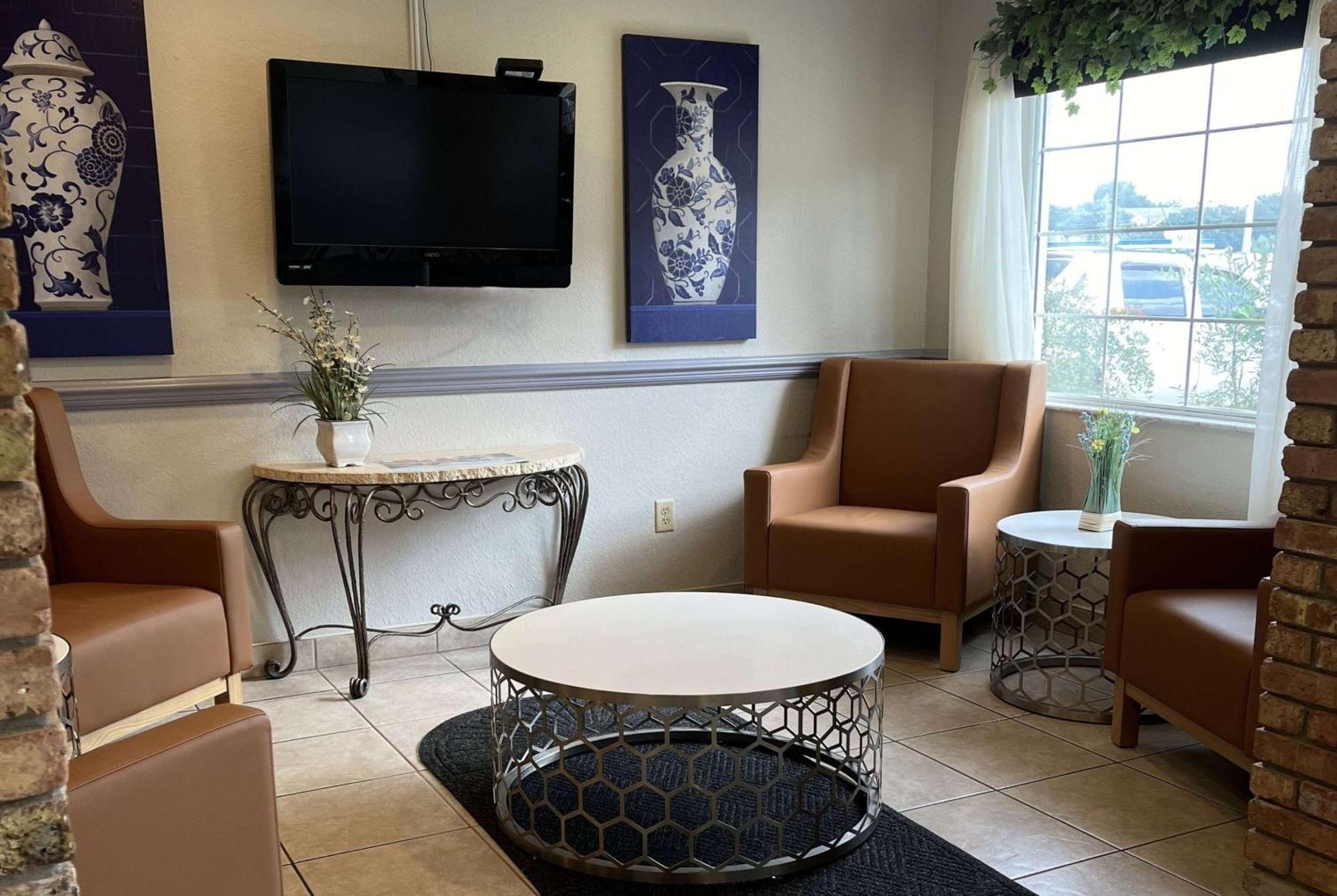 Microtel Inn And Suites By Wyndham - Lady Lake/ The Villages Εξωτερικό φωτογραφία
